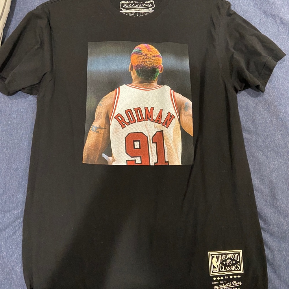 S/S Mitchell and Ness Rodman tee